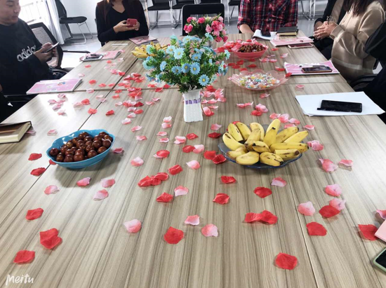 “青春ing，把心聲say出來(lái)”之金秋?主題交流會(huì)